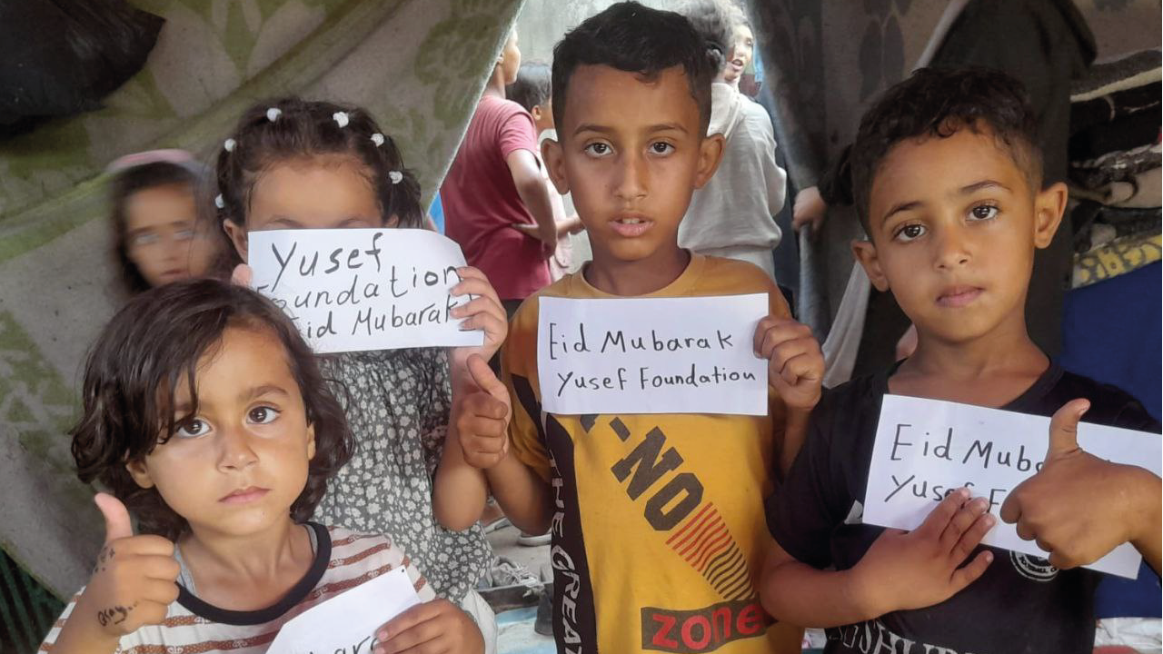 Feierliche Stimmung während des Eid ul-Adha Festes, organisiert von der Yusef Foundation.